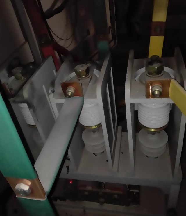 ����ս��|���M�����з�늴��ĺ��E