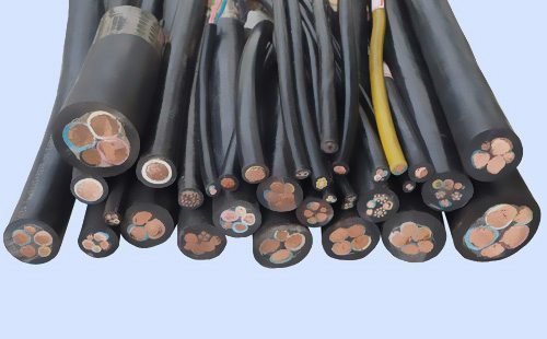 �A����|����������ռ